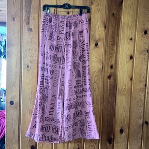 Gently used Kauluae size S pants with pockets